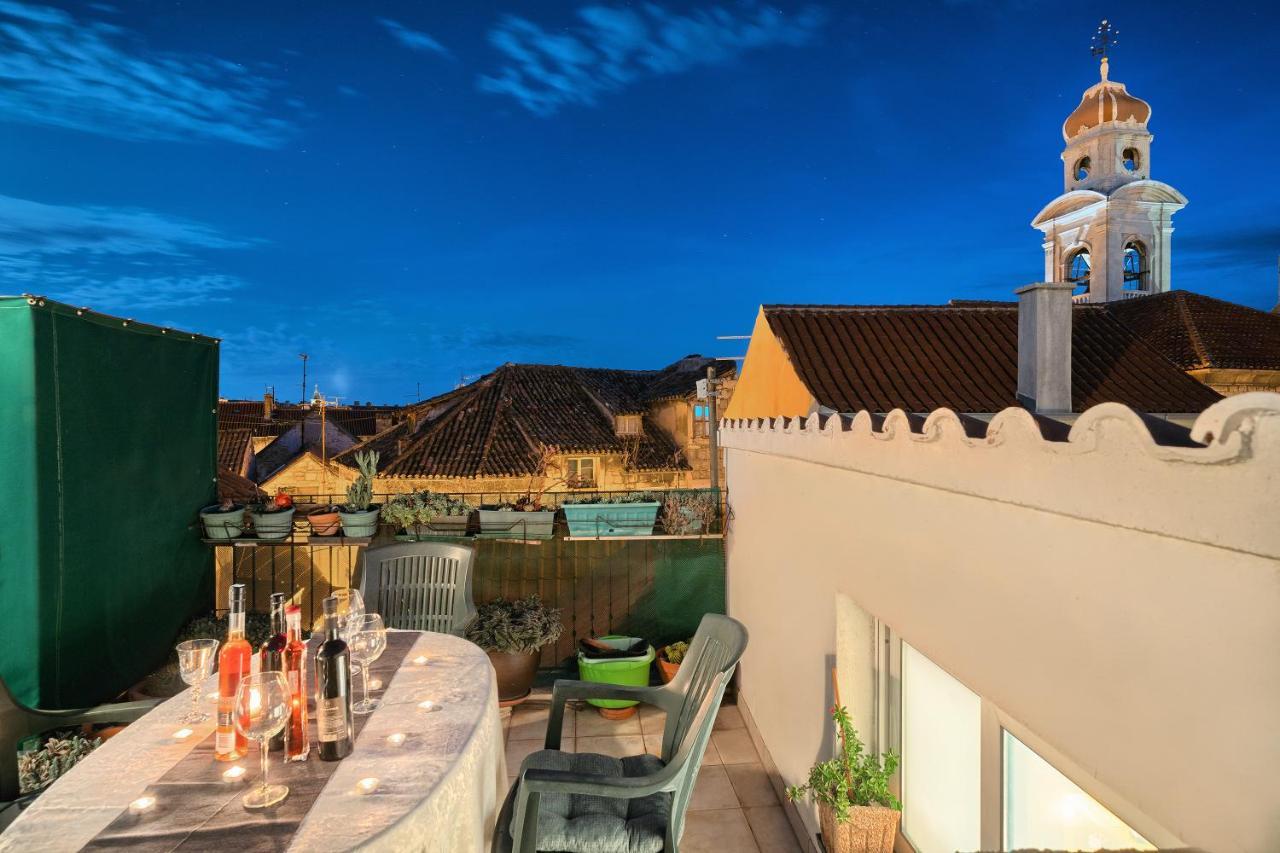 Poetry House Hotell Split Eksteriør bilde