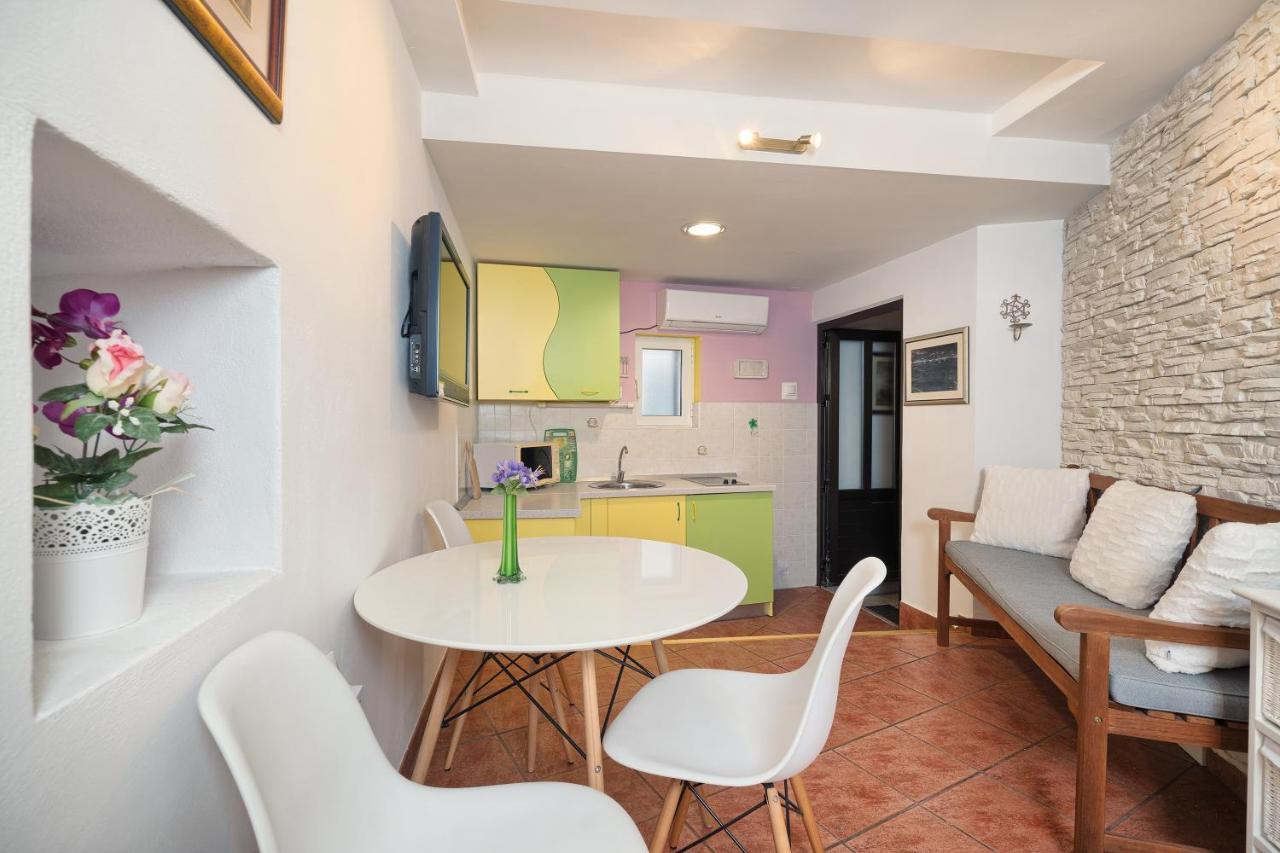 Poetry House Hotell Split Eksteriør bilde